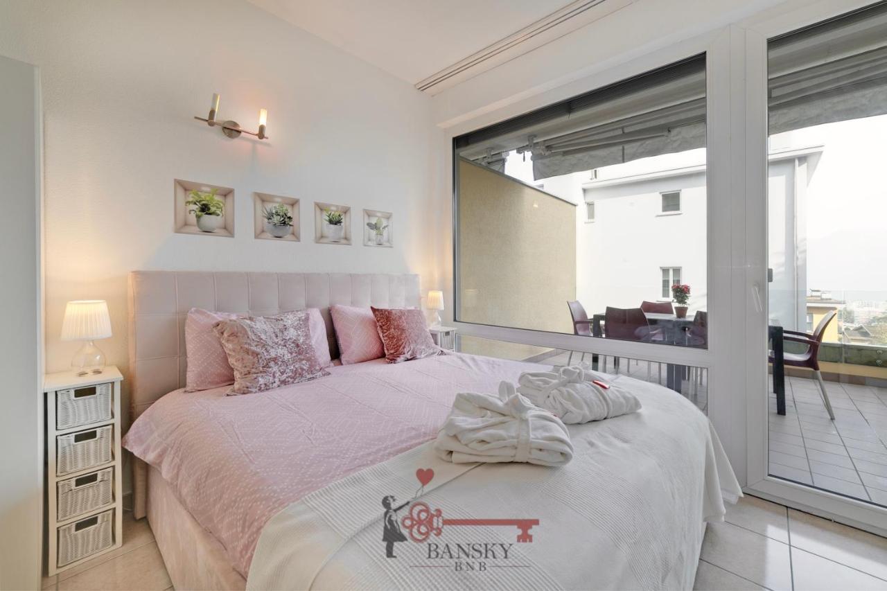 'Cuore Di Rose' Parking - Welcome Set, Netflix, For 4 Persons -By Easylife Swiss Лугано Екстериор снимка