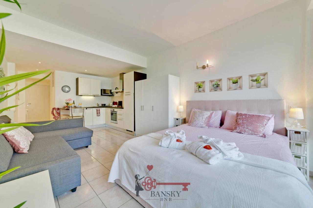 'Cuore Di Rose' Parking - Welcome Set, Netflix, For 4 Persons -By Easylife Swiss Лугано Екстериор снимка