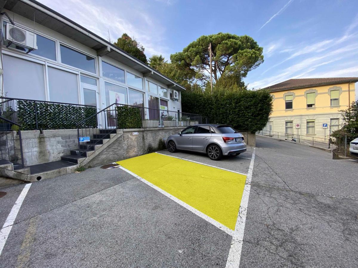 'Cuore Di Rose' Parking - Welcome Set, Netflix, For 4 Persons -By Easylife Swiss Лугано Екстериор снимка